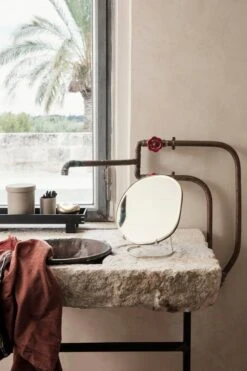 Ferm LIVING Miroir De Table Pond, Laiton 8 Ferm LIVING Miroir De Table Pond, Laiton -ferm LIVING Magasin 109 2039 1