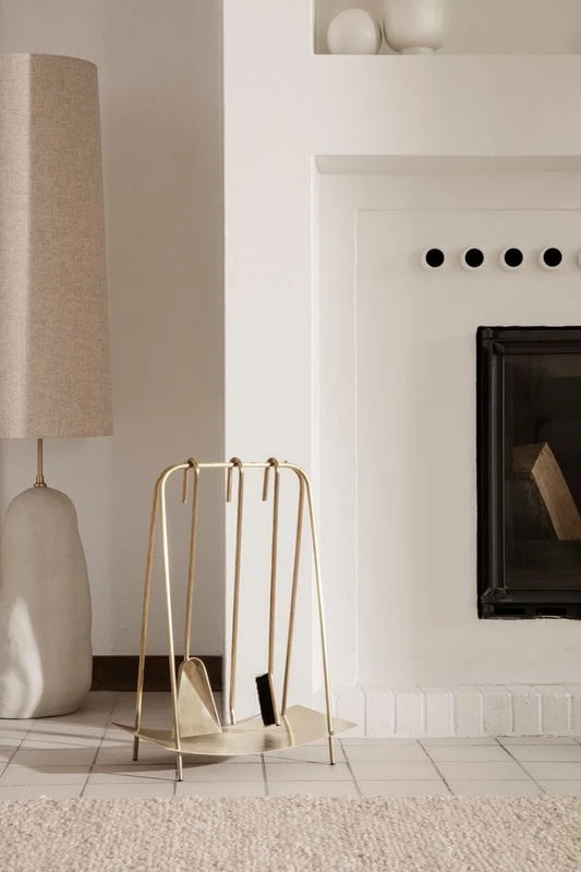 Ferm LIVING Accessoires De Cheminée Port, Laiton 4 Ferm LIVING Accessoires De Cheminée Port, Laiton – Image 2