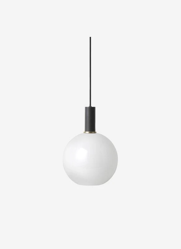 Ferm LIVING Socket Pendant Low, Noir 4 Ferm LIVING Socket Pendant Low, Noir – Image 2