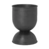 Ferm LIVING Pot Hourglass, Modèle S, Noir