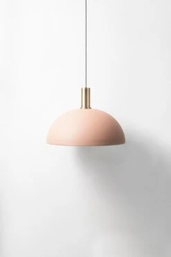 Ferm LIVING Socket Pendant Low, Laiton -ferm LIVING Magasin LAMPS LOWBRASS ROSEDOME 1