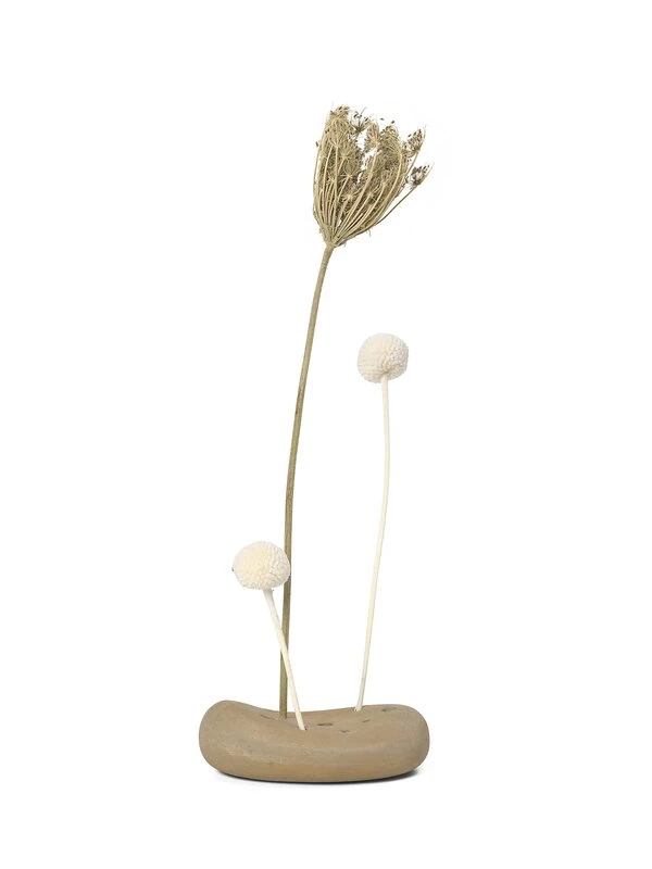 Ferm LIVING Pierre à Fleurs Vanitas, Sable 5 Ferm LIVING Pierre à Fleurs Vanitas, Sable – Image 3