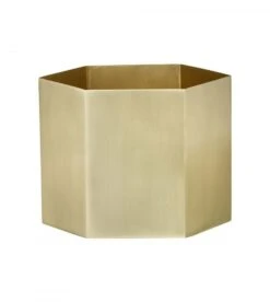 Ferm LIVING Pot Hexagon - Extra Large 5 Ferm LIVING Pot Hexagon - Extra Large -ferm LIVING Magasin pot hexagon extra large 1